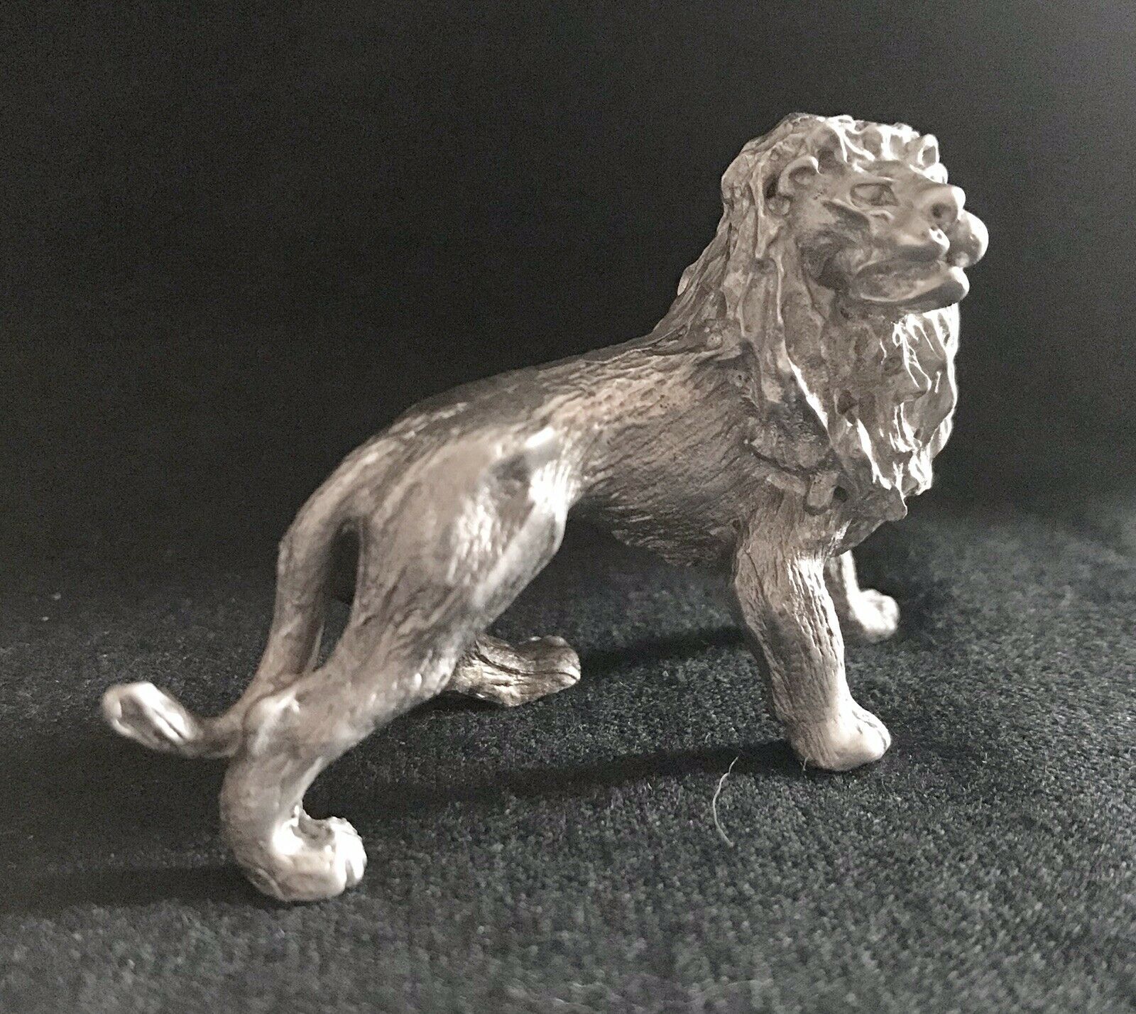 Pewter Disney Lion King Of The Jungle Tiger Simba Metal Statue Figurine O