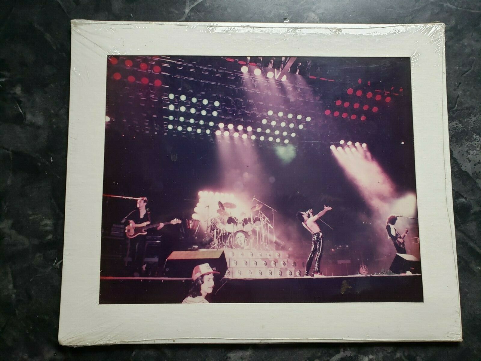 8x10 Queen (band) Color Photo: Original Plastic 'news Of The World' Tour